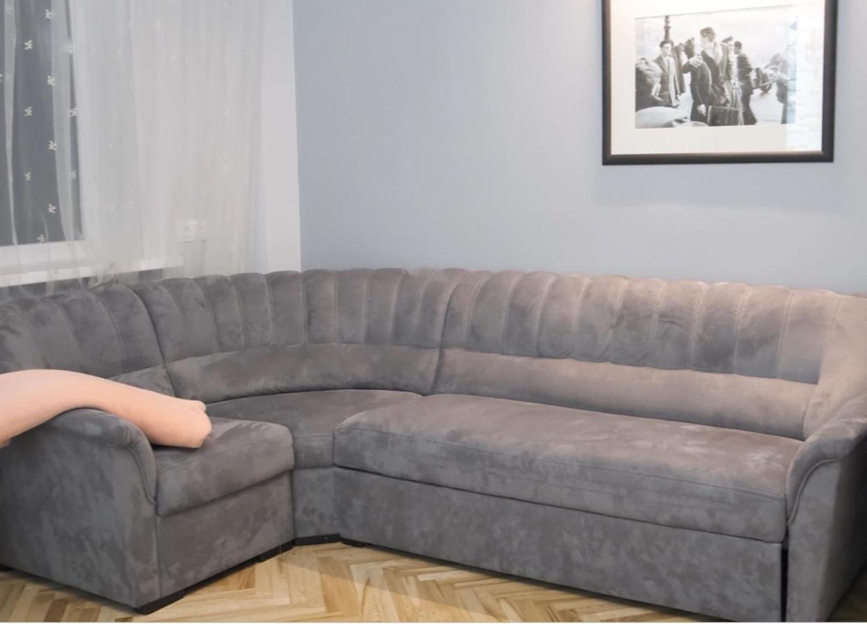 Paulmarie Apartments On Pushkinskaya เบรสต์ ภายนอก รูปภาพ