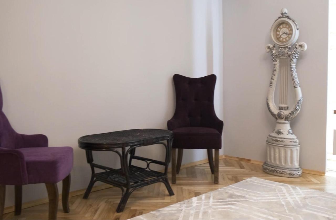 Paulmarie Apartments On Pushkinskaya เบรสต์ ภายนอก รูปภาพ